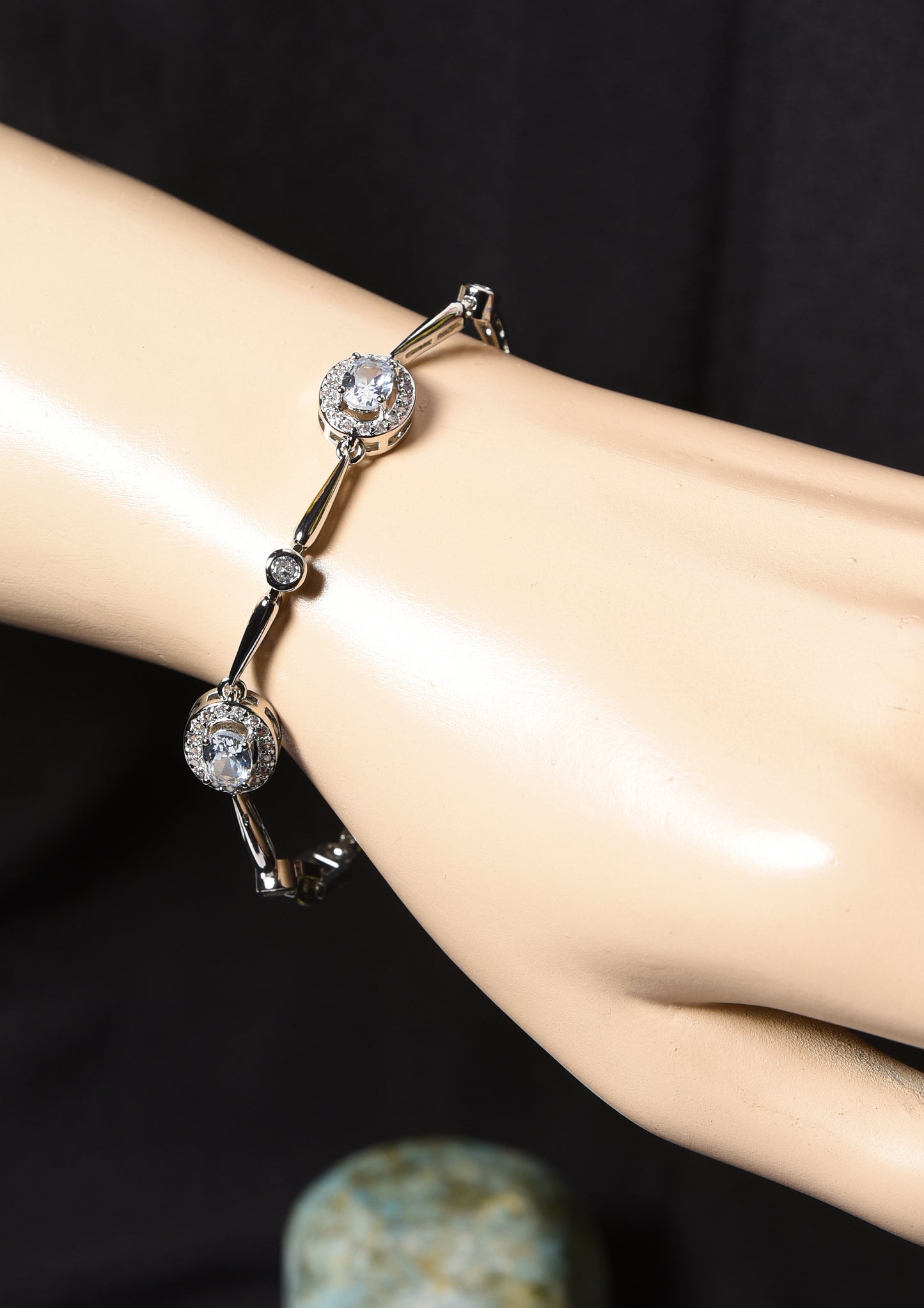 Zircon bracelet